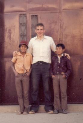 Austin Choc, Elder David Frischknecht, and Cesar at the Calvario in Patzicía