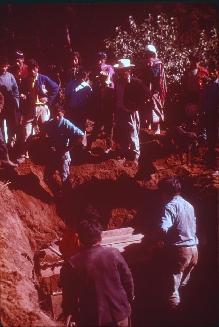 Burying members at the Patzicía cemetery, February 4, 1976.